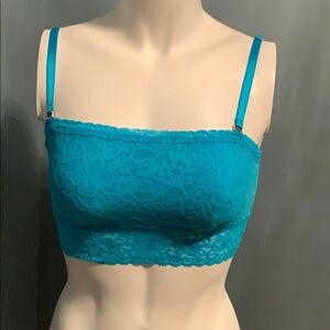 Victoria’s Secret Aqua Blue Lace Bralette Small